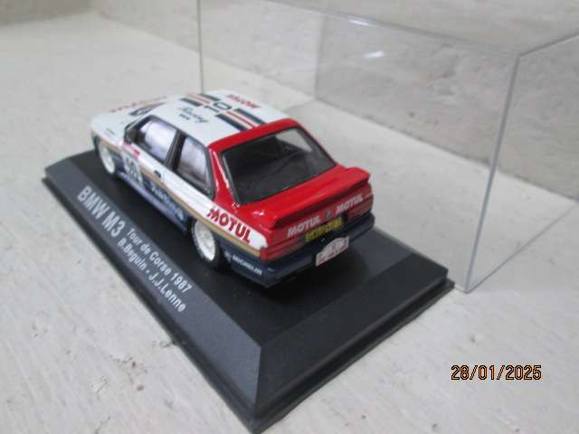 DIE CAST 1:43 SCALE - RALLY CAR -  BMW M3