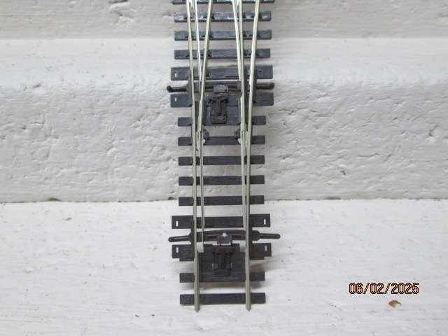 HO / OO SCALE - PECO - 3WAY TURN OUT - BOXED