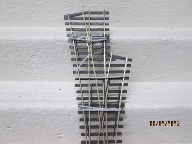 HO / OO SCALE - PECO - 3WAY TURN OUT - BOXED