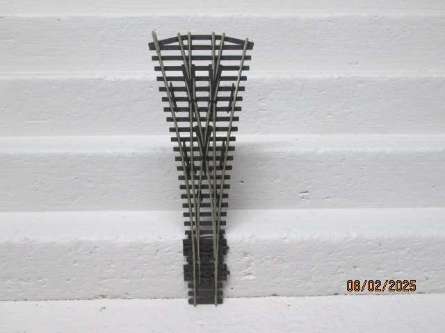 HO / OO SCALE - PECO - 3WAY POINT