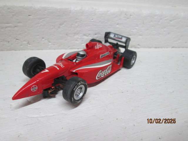 SLOT CAR - 1:32 SCALE - HORNBY - F1 COCA COLA