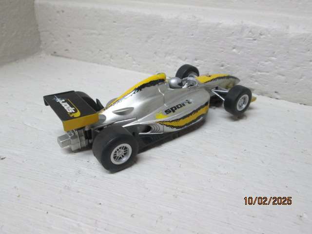 SLOT CAR - 1:32 SCALE - HORNBY - F1 SPORT