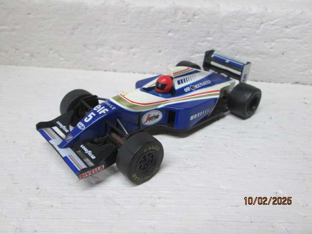 SLOT CAR - 1:32 SCALE - HORNBY - F1 RENAULT