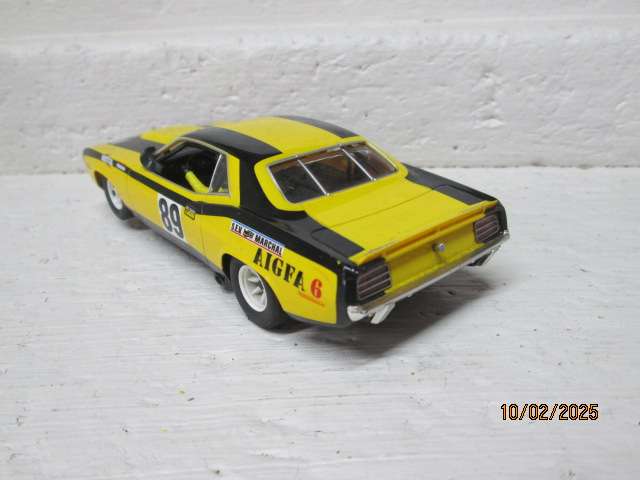 SLOT CAR - 1:32 SCALE - SCX - PLIMOTH BARRACUDA