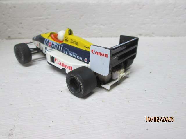 SLOT CAR - 1:32 SCALE - SCALEXTRIC HONDA F1