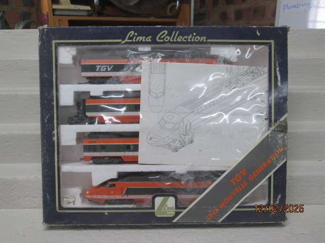 HO SCALE - LIMA - TGV TRAIN SET - BOXED