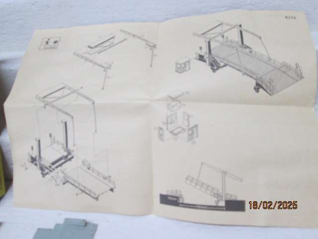 HO SCALE - KIBRI - SWIVVEL BRIDGE KIT - BOXED