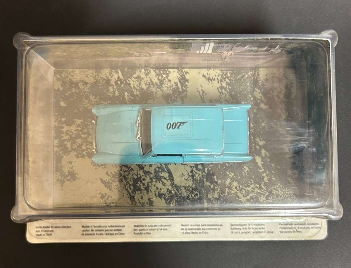 Ford Anglia  - James Bond Dr No