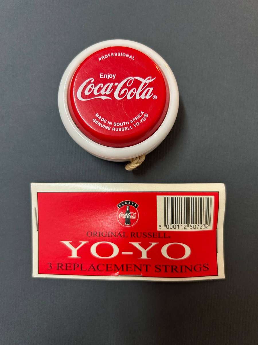 Coca Cola Russell yoyo with strings