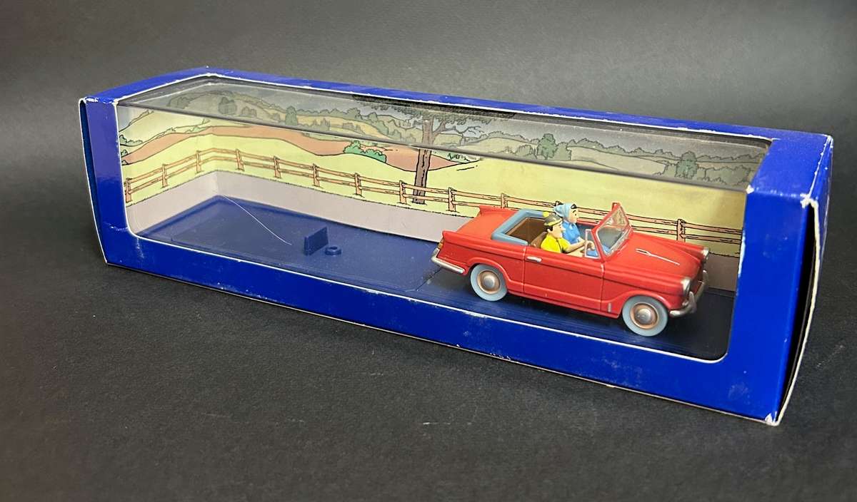 Tintin Truimph car 1:32