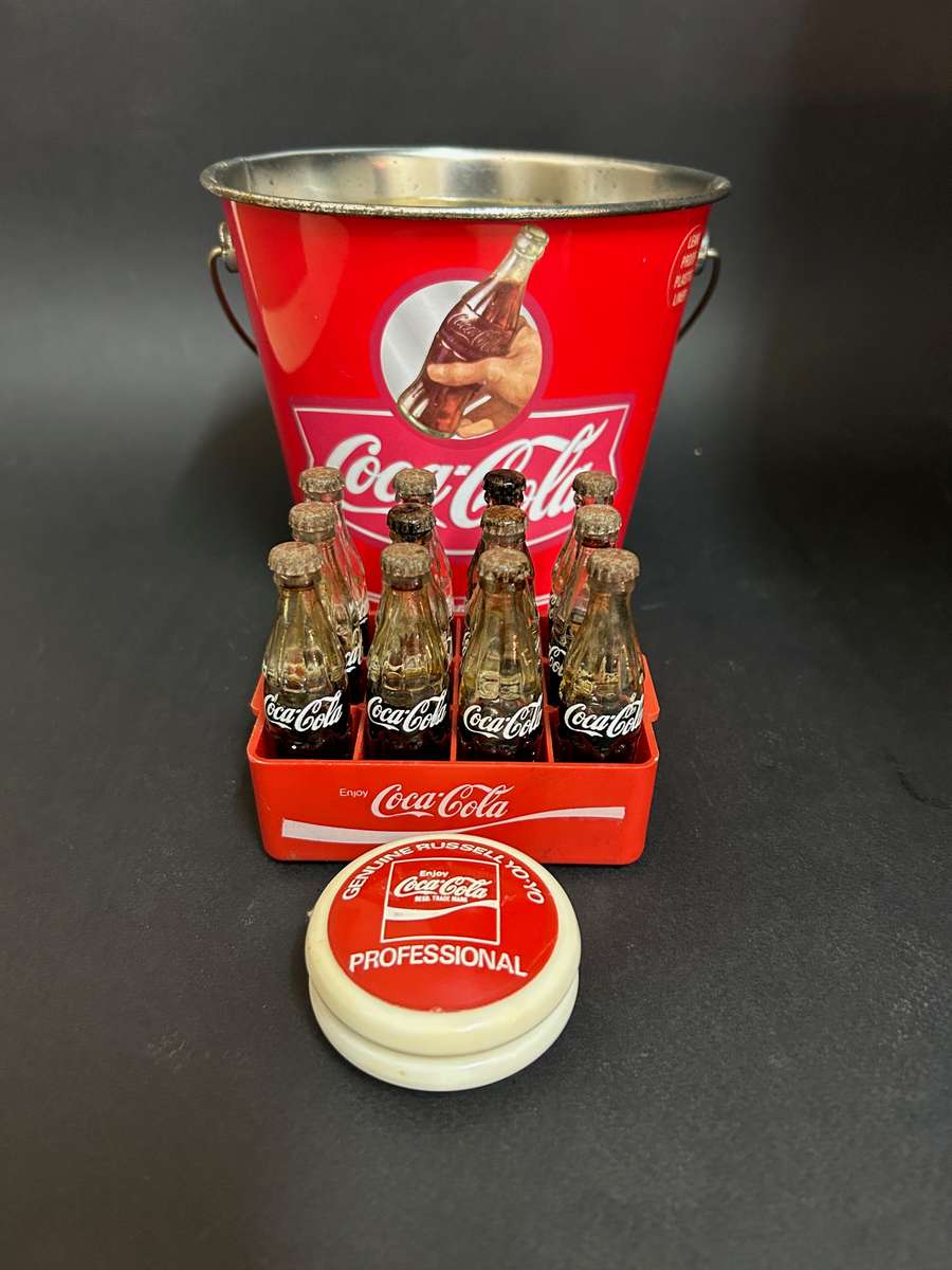 Coca Cola Russell yoyo lot