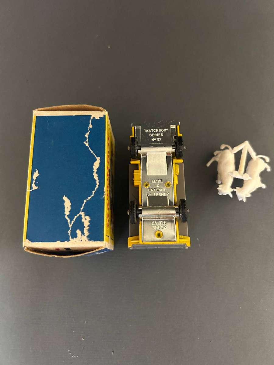 Matchbox No 37 Cattle truck