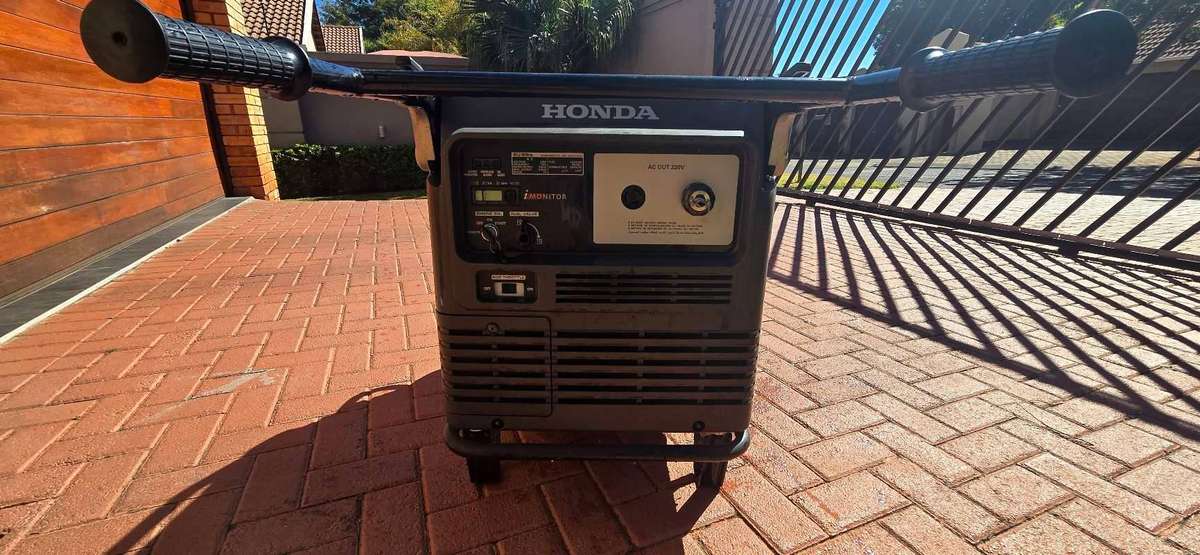 Honda EU 65is inverter generator