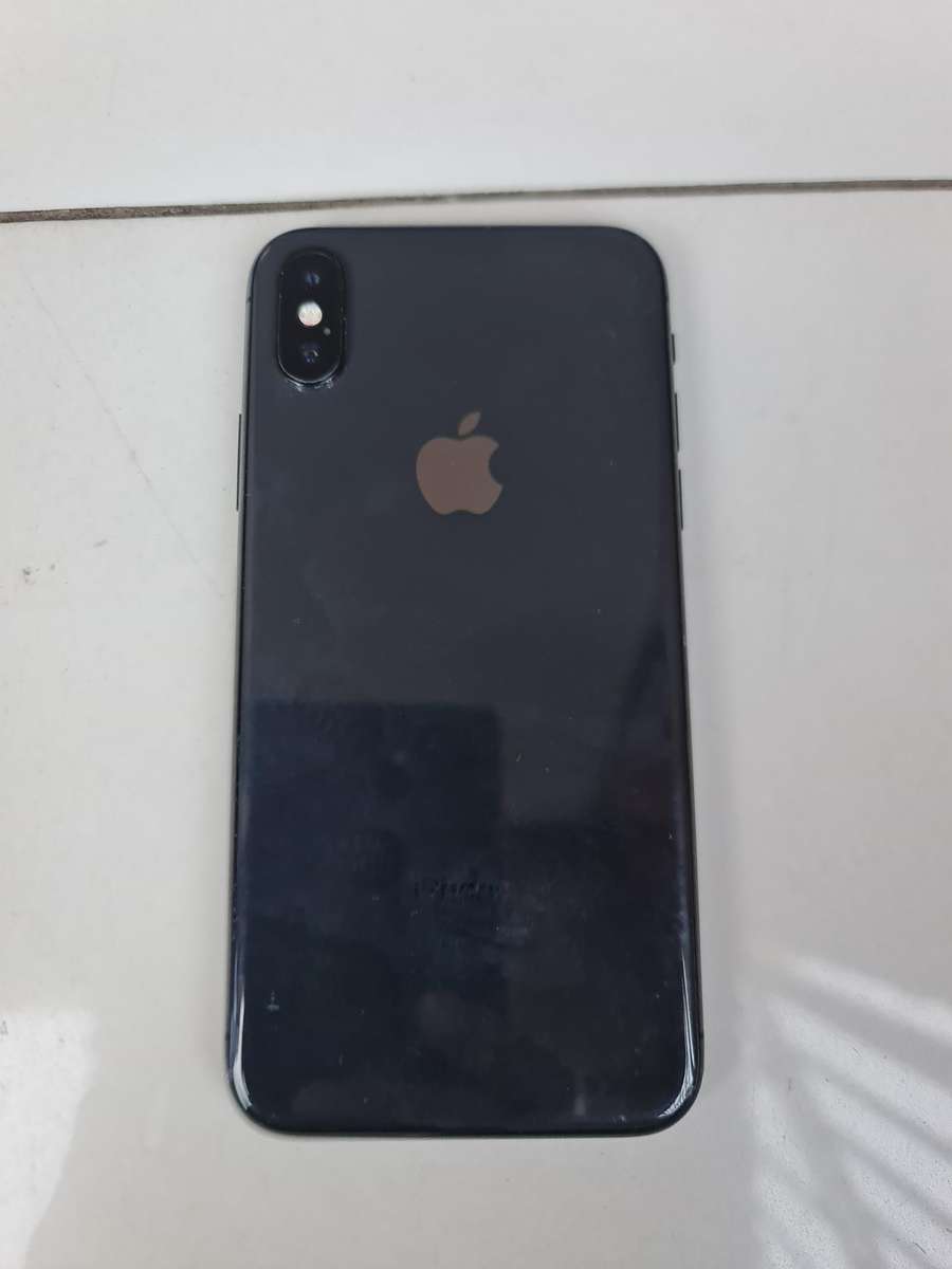 IPHONE X - 64GB - PHONE ONLY - VERY GOOD CONDITION