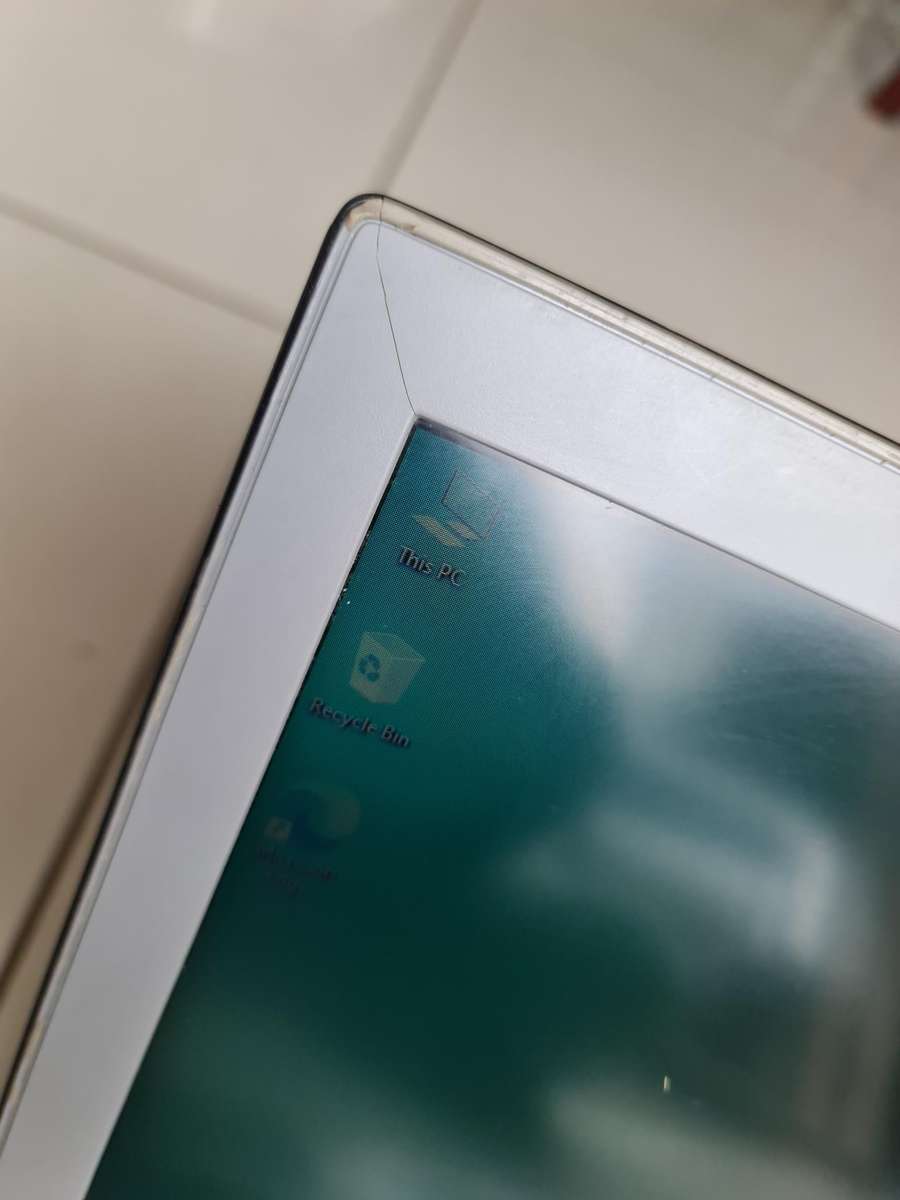 LENOVO IDEAPAD Z410 - CORE I7-4702MQ - 8GB - 1TB - NVIDIA GEFORCE GT 740M 2GB - 14 INCH SCREEN