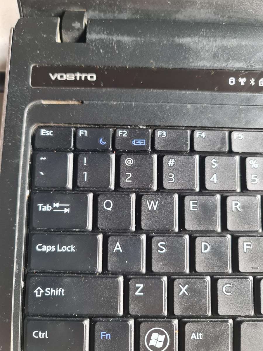 DELL VOSTRO - CORE i3 - 370 (1st Gen) - 4GB - 500GB - 14 INCH SCREEN