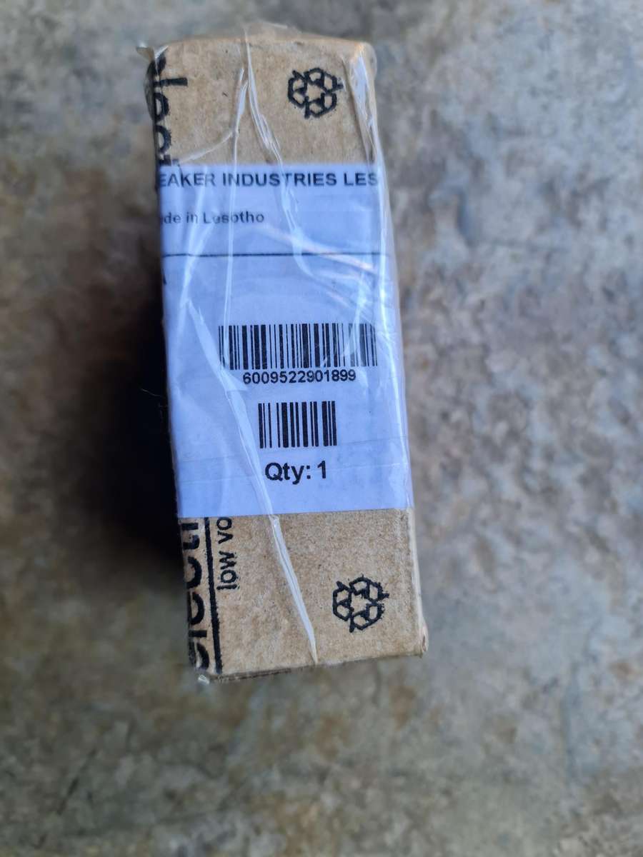 ELECTIC CIRCUIT BREAKER - 63A - AS PER PICTURES