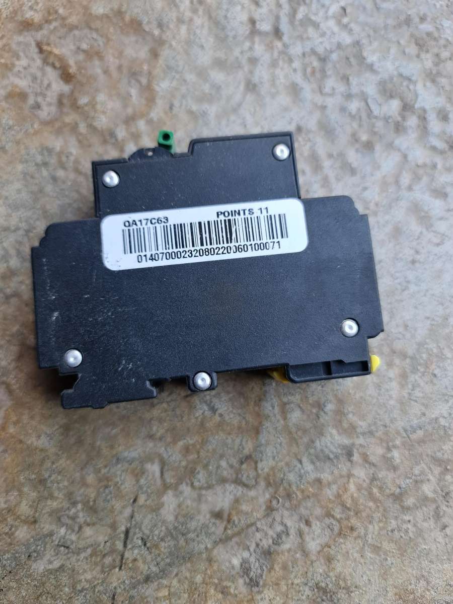 ELECTIC CIRCUIT BREAKER - 63A - AS PER PICTURES