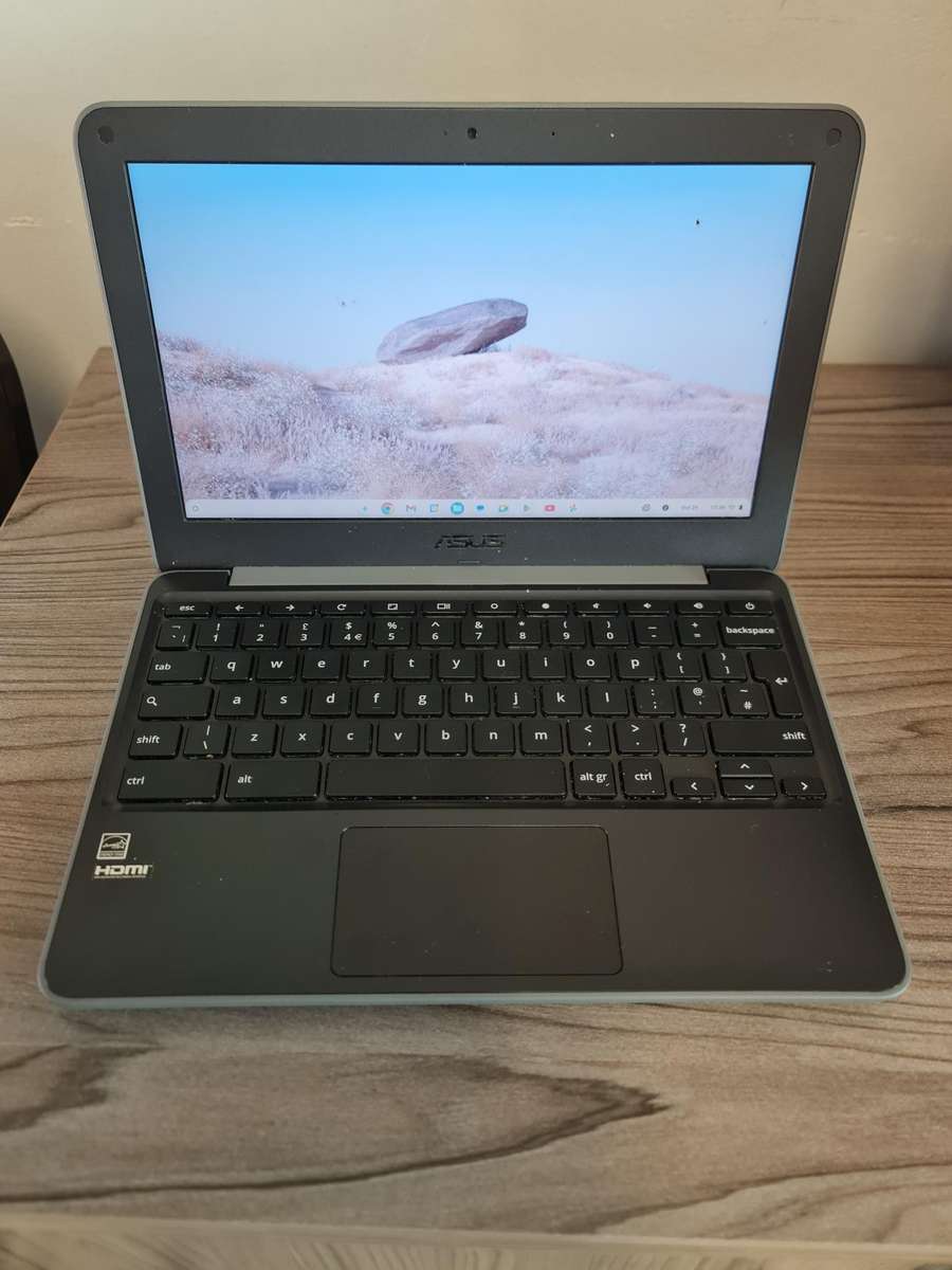 ASUS C202X CHROME BOOK - MEDIATEK 8173C PROCESSOR - 4GB - 32GB eMMC - 11.6 INCH