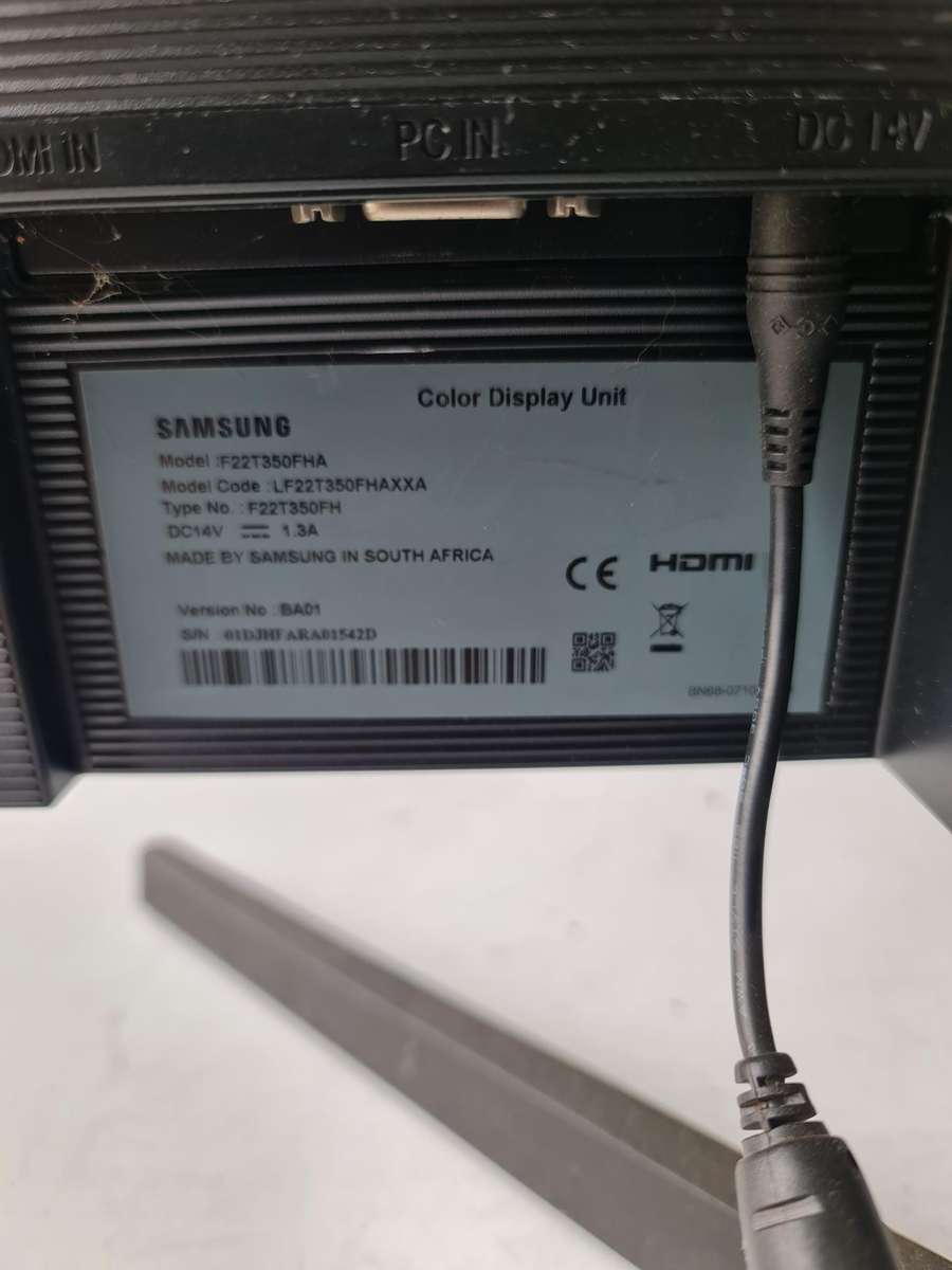 SAMSUNG MONITOR - 22 INCH LED - MODEL F22T350FHA - PLEASE READ