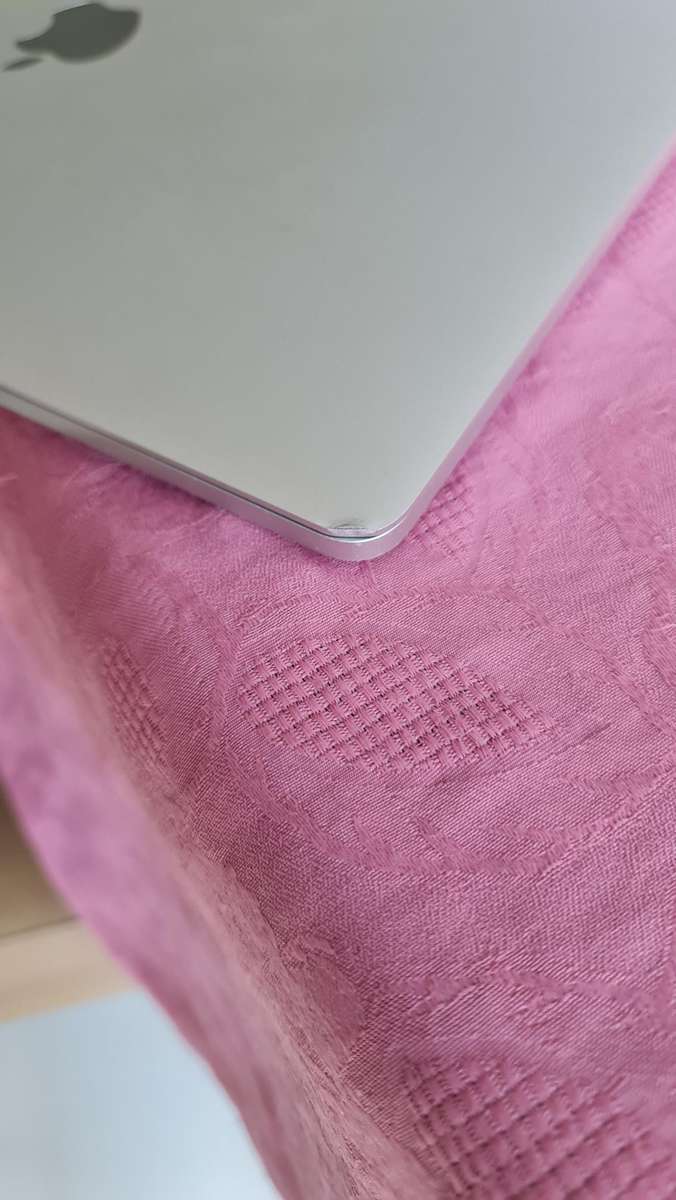 MACBOOK PRO 13 - 2017 MODEL - 8GB MEMORY - 128GB SSD HARD DRIVE