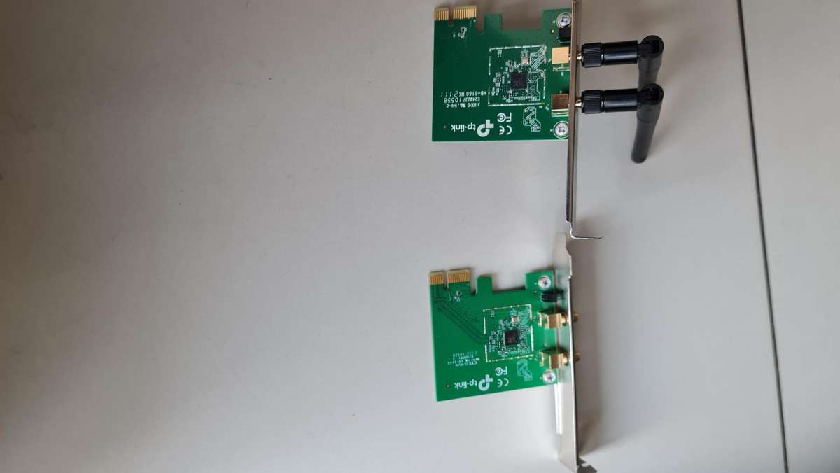 BRAND NEW TP-LINK 300MBS - WIFI CARD - 2 AVAILABLE - BID IS FOR BOTH TOGETHER