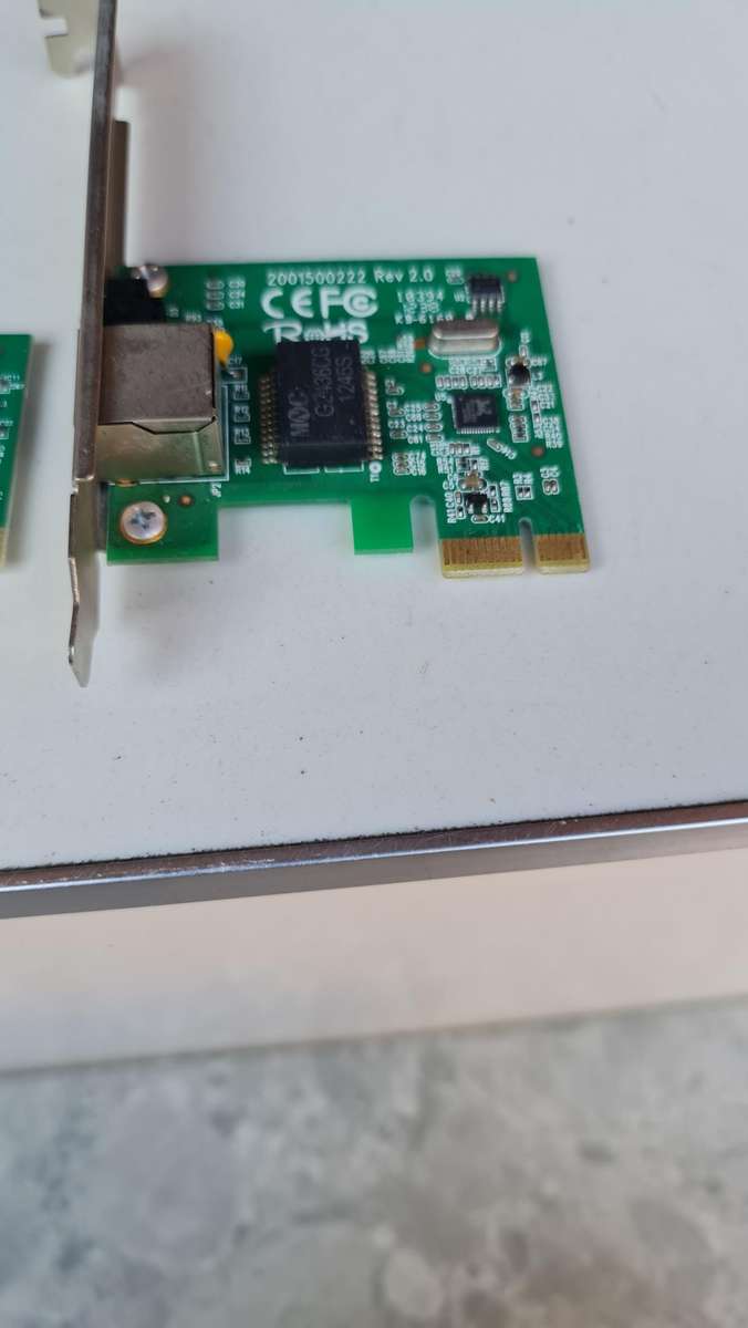 NETWORK LAND CARDS - 2 X NEWORD LAN CARDS - AS PER PICS - BID IS FOR BOTH TOGETHER