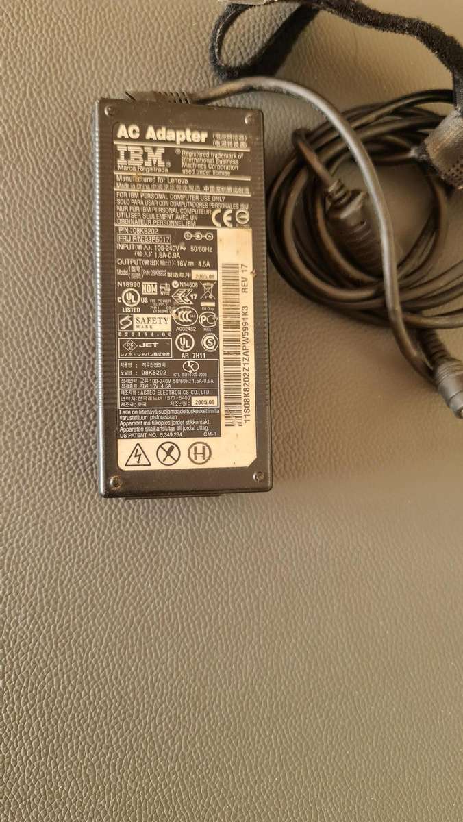 ORIGINAL IBM CHARGER - AS PER PIC - 16V - 4.5A - FULL WORKING CONDITION
