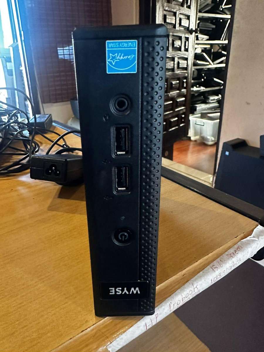 DELL WYSE - AMD GX-415GA SOC WITH RADEON HD GRAPHICS 1.50GHZ - 8GB - 32GB EMMC - WIN 10 INSTATLLED