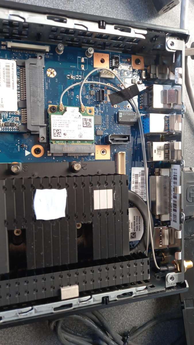 DELL WYSE - AMD GX-415GA SOC WITH RADEON HD GRAPHICS 1.50GHZ - 8GB - 32GB EMMC - WIN 10 INSTATLLED