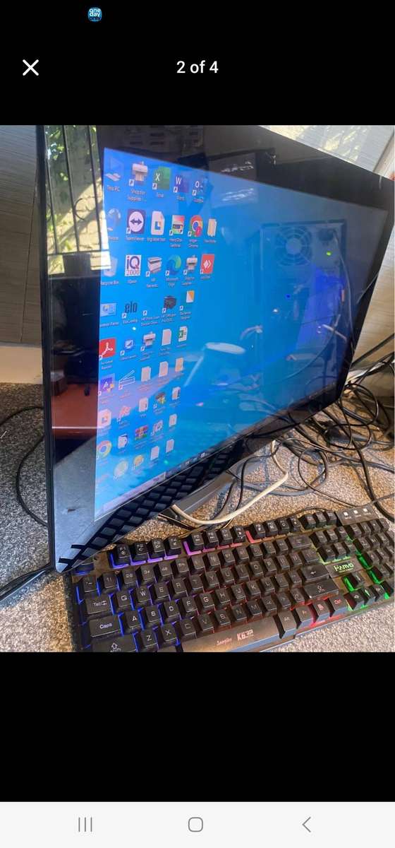 ELO TOUCHSCREEN MONITORS - 22 INCH - FULL WORKING CONDITION - EXCELLENT CONDITION - BIG BARGAINS