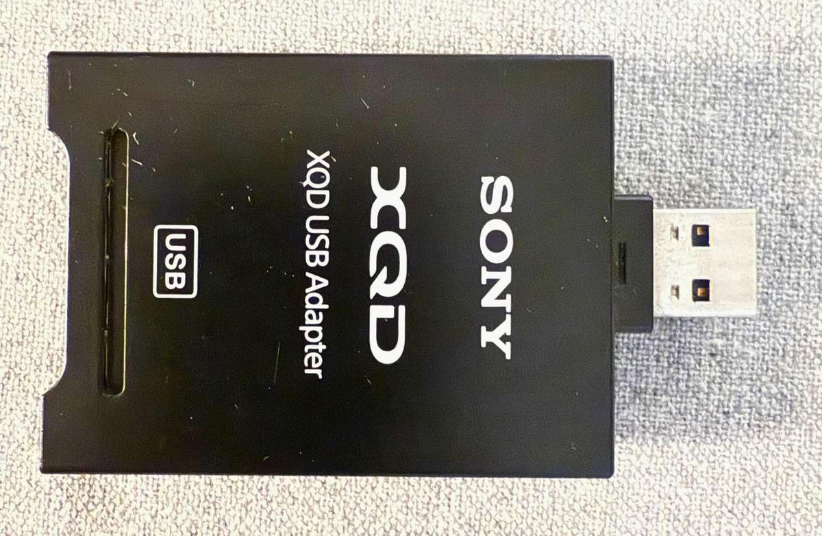 Sony QDA-SB1 XQD Card Reader