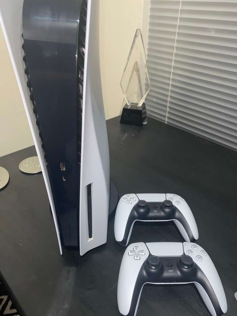 Sony PS5 1TB Disc Edition