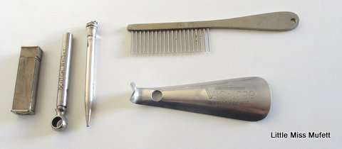 Vintage Dunhill Cartier lighter and 4 collectables