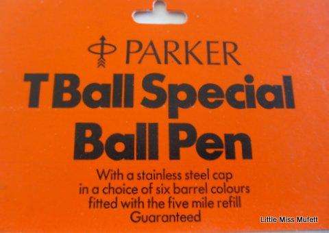 AN UNUSED PARKER BALLPOINT PEN IN ORIGINAL PACKAGING