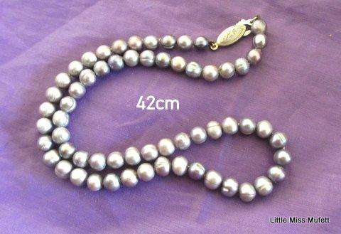 A Vintage string of Fresh Water Pearls