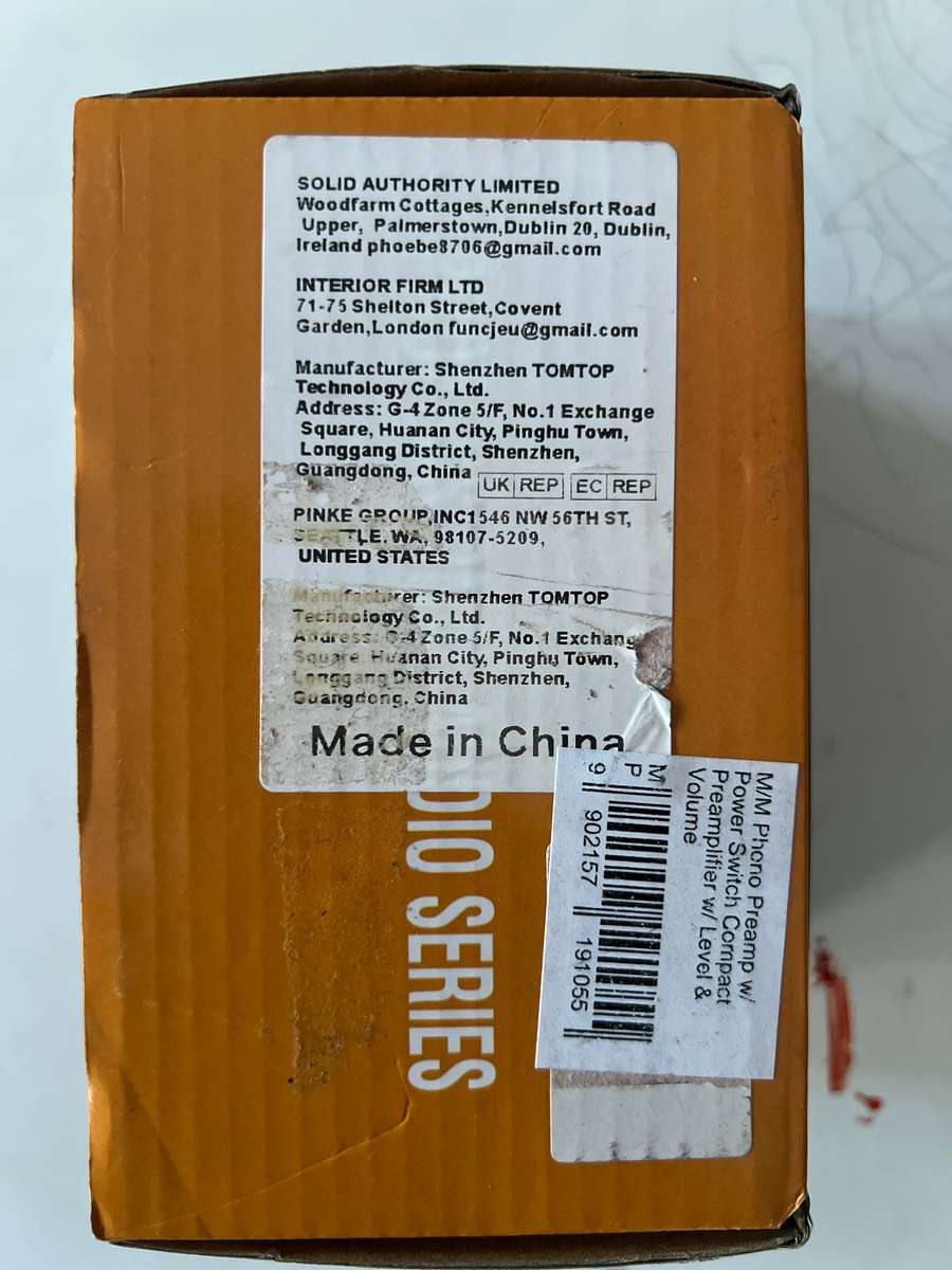 Gemini XL120 Belt Drive Turntable with dustcover & external Pre-amp