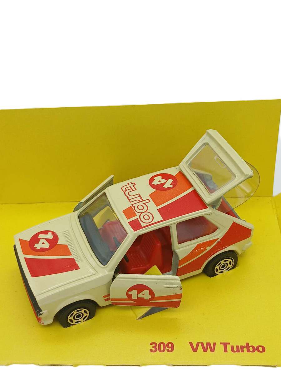 Corgi Volkswagen VW Turbo 309 1981