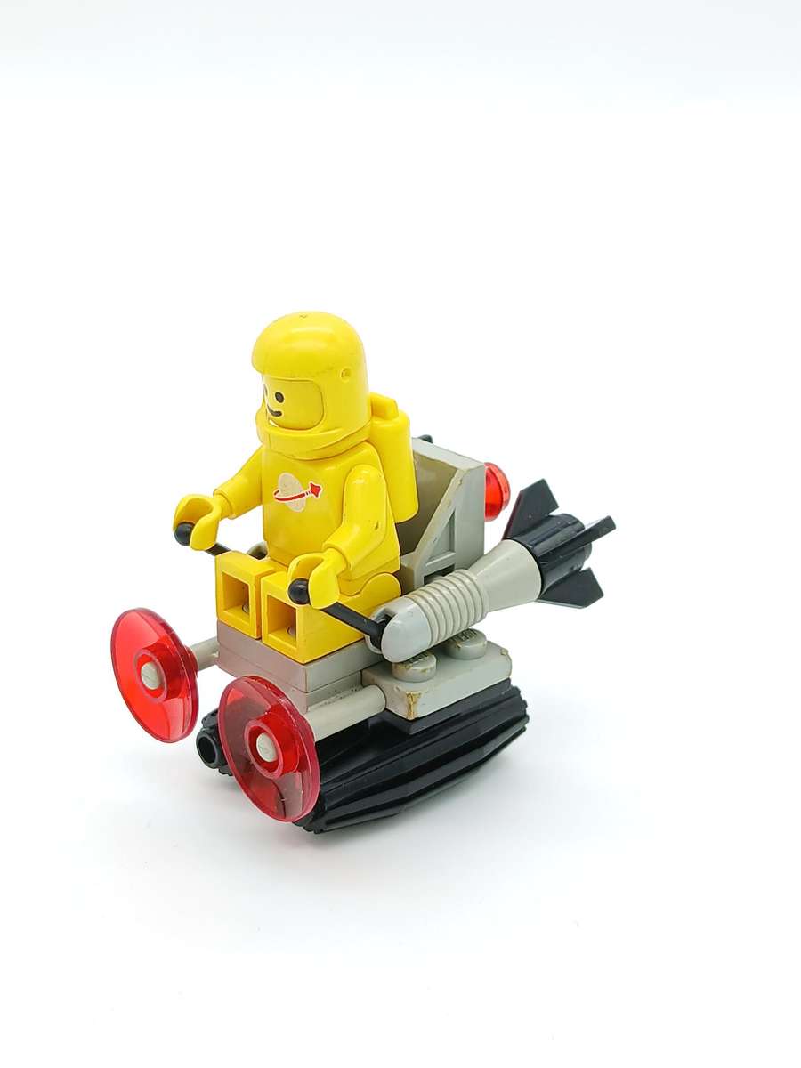 Vintage Lego Space Sledge with Astronaut and Robot No.6807 (1985)