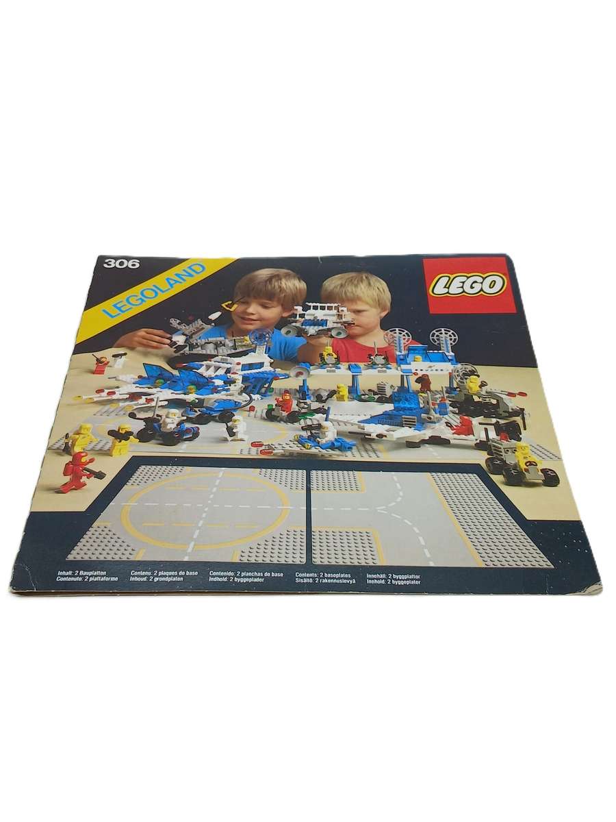 Vintage Lego Space Lunar Landing Plates No.306 (1983)