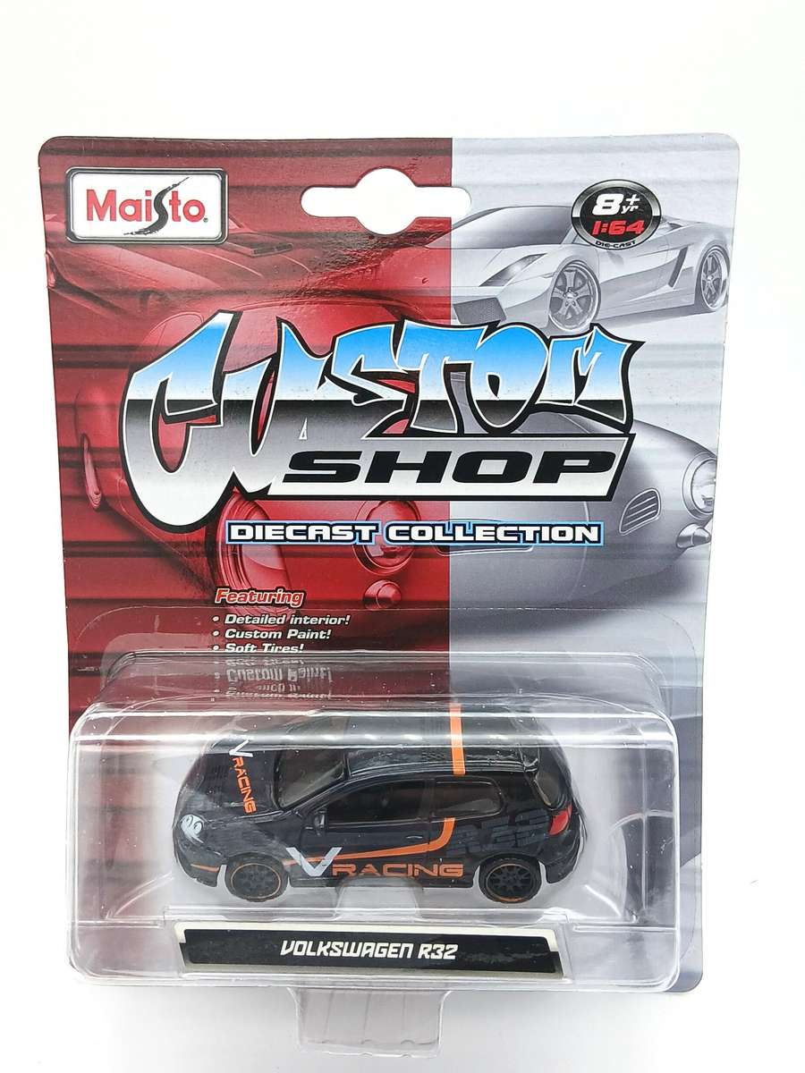Maisto Volkswagen VW Golk R32 Custom Shop