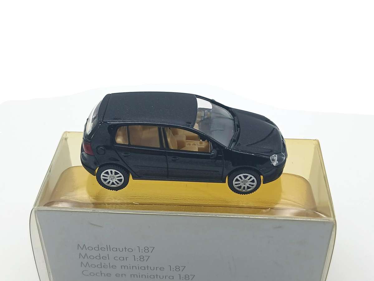 Wiking Volkswagen VW Golf Mk5 TDi 1/87