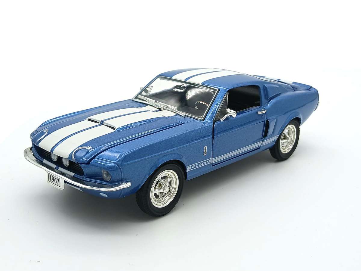 JADA Toys 1967 Ford Shelby GT 500 1/32
