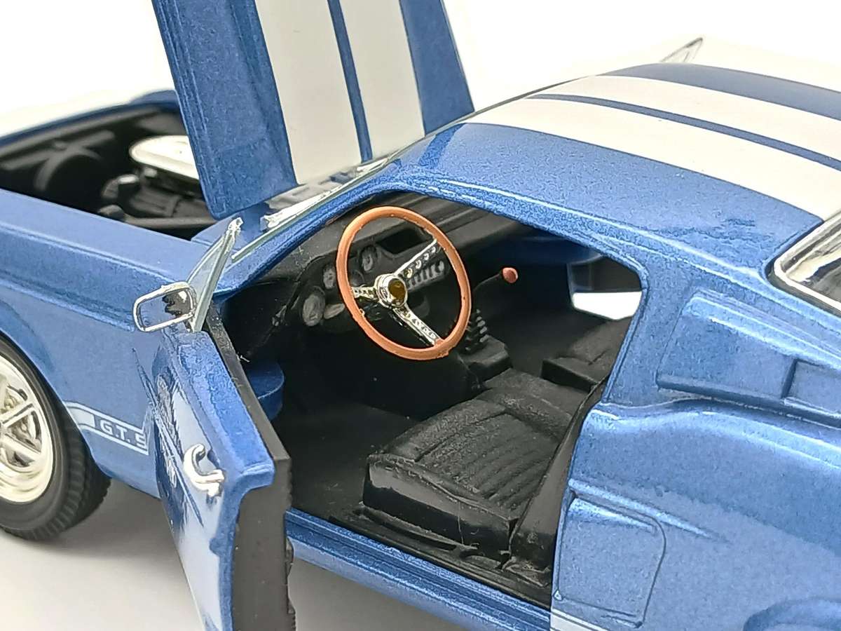 JADA Toys 1967 Ford Shelby GT 500 1/32