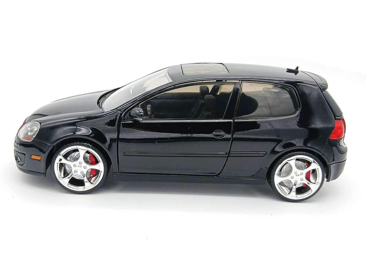 Jada Bigtime Customs VW Volkswagen Golf MK5 GTi 1/24