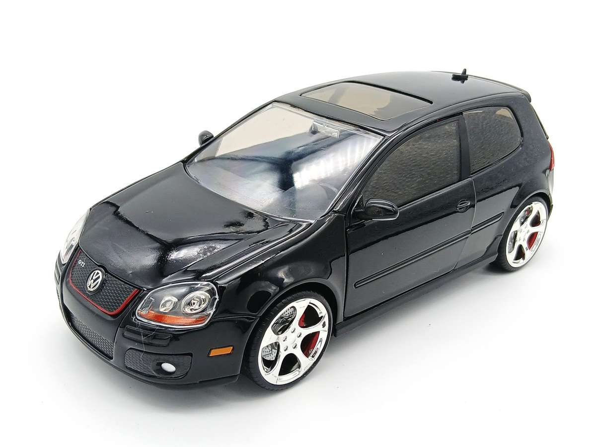 Jada Bigtime Customs VW Volkswagen Golf MK5 GTi 1/24