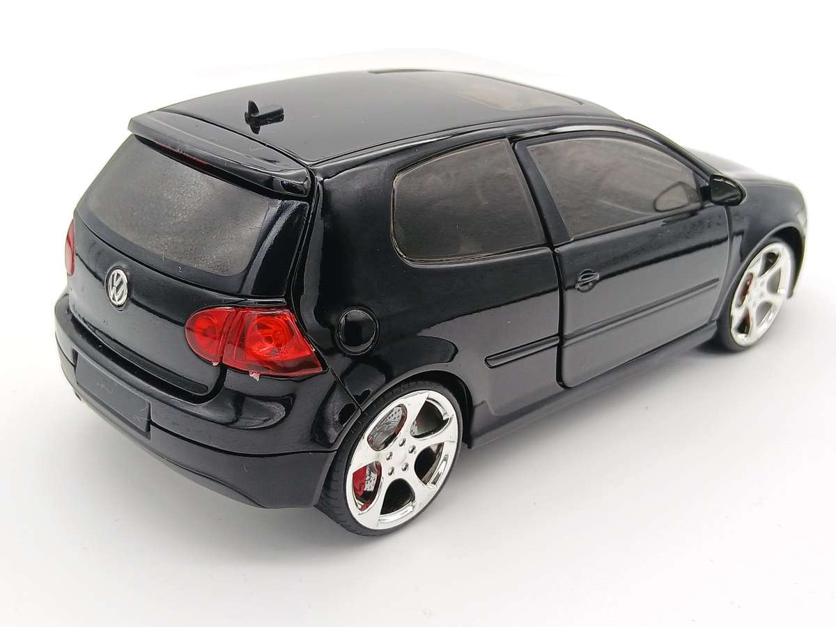 Jada Bigtime Customs VW Volkswagen Golf MK5 GTi 1/24