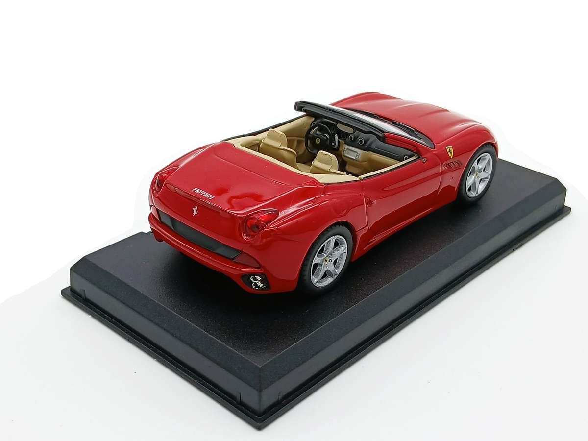 Ferrari California 1/43