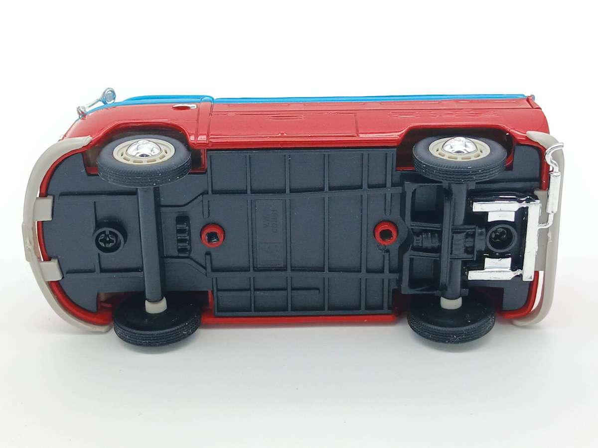Hongwell Cararama Volkswagen VW Combi Pickup 1/43