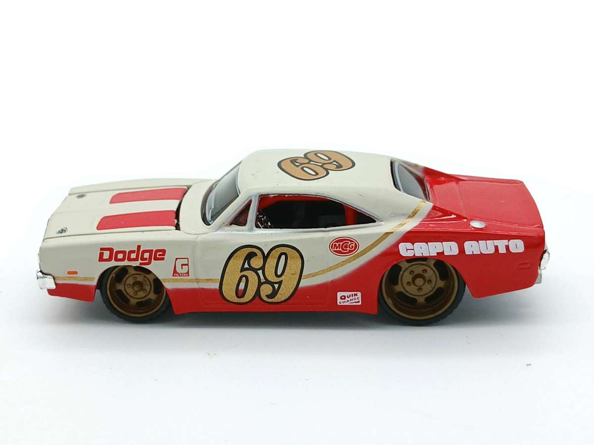 Maisto All Stars 1969 Dodge Charger R/T 1/64